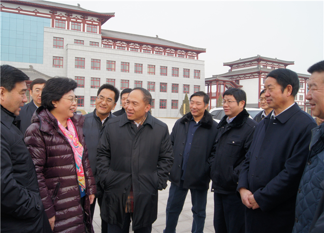 Leader visits and guidance